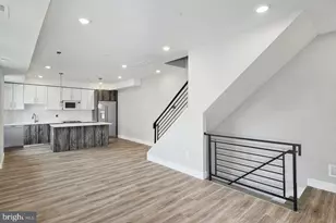 2348 Mountain St, Philadelphia, PA 19145 - Photo 2