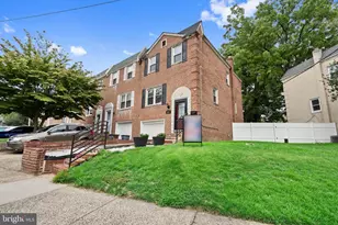 2867 Angus Rd, Philadelphia, PA 19114 - Photo 2