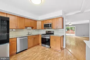 2867 Angus Rd, Philadelphia, PA 19114 - Photo 6