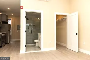 223 S 44th St, Philadelphia, PA 19104 - Photo 10