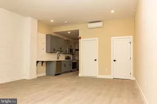 223 S 44th St, Philadelphia, PA 19104 - Photo 6