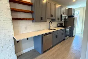 223 S 44th St, Philadelphia, PA 19104 - Photo 4