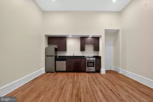 2008 Spruce St, Philadelphia, PA 19103 - Photo 8