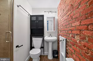 2008 Spruce St, Philadelphia, PA 19103 - Photo 14