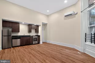 2008 Spruce St, Philadelphia, PA 19103 - Photo 2