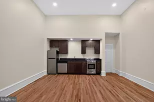 2008 Spruce St, Philadelphia, PA 19103 - Photo 10