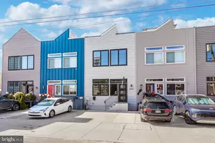 2312 E Sergeant St, Philadelphia, PA 19125 - Photo 2