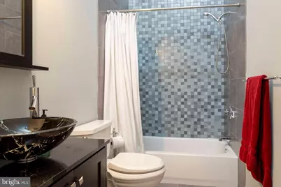 2312 E Sergeant Street, Philadelphia, PA 19125 - Photo 18