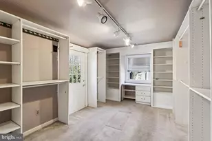 605 Arbutus St, Philadelphia, PA 19119 - Photo 32