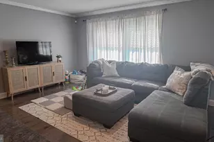 12004 Tyrone Rd, Philadelphia, PA 19154 - Photo 4