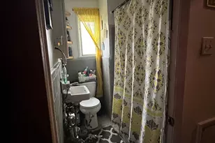 2051 Margaret St, Philadelphia, PA 19124 - Photo 18