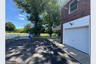 9219 Outlook Avenue, Philadelphia, PA 19114 - Photo 46