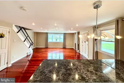 9219 Outlook Avenue, Philadelphia, PA 19114 - Photo 8