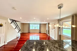 9219 Outlook Ave, Philadelphia, PA 19114 - Photo 8