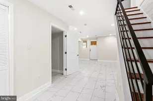 1424 S Napa St, Philadelphia, PA 19146 - Photo 18
