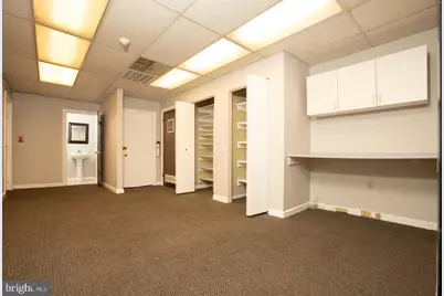 2008 Chestnut Street, Philadelphia, PA 19103 - Photo 4