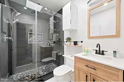 2952 S Sydenham, Philadelphia, PA 19145 - Photo 12
