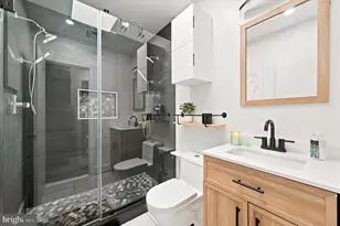 2952 S Sydenham, Philadelphia, PA 19145 - Photo 12