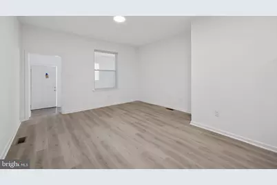1234 W Sergeant Street W, Philadelphia, PA 19133 - Photo 1