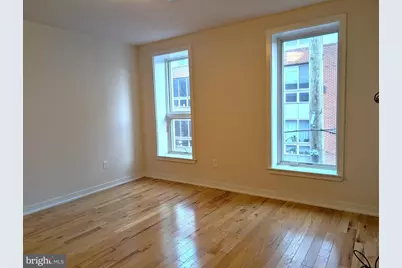 1204 E Palmer Street #3, Philadelphia, PA 19125 - Photo 2