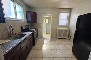 452 Devereaux Ave, Philadelphia, PA 19111 - Photo 6