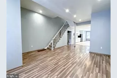 1822 N Van Pelt St, Philadelphia, PA 19121 - Photo 4