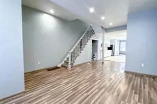 1822 N Van Pelt St, Philadelphia, PA 19121 - Photo 4