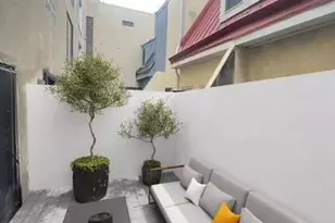 830 Lombard St, Philadelphia, PA 19147 - Photo 2