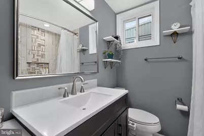 2319 S Warnock Street, Philadelphia, PA 19148 - Photo 26