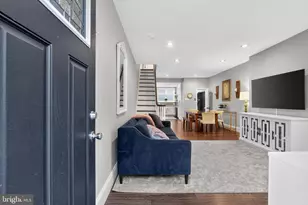 2319 S Warnock St, Philadelphia, PA 19148 - Photo 4