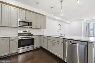 516 W Montgomery Ave, Philadelphia, PA 19122 - Photo 8
