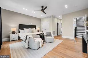 2203 Christian St, Philadelphia, PA 19146 - Photo 16