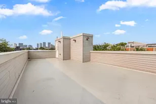 2203 Christian St, Philadelphia, PA 19146 - Photo 30