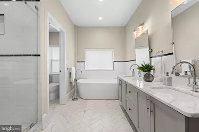 2203 Christian Street, Philadelphia, PA 19146 - Photo 18