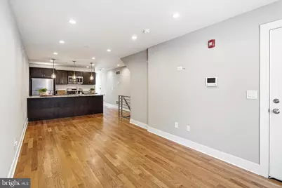 1821 Carpenter Street #A, Philadelphia, PA 19146 - Photo 6
