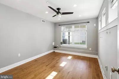 1821 Carpenter Street #A, Philadelphia, PA 19146 - Photo 12