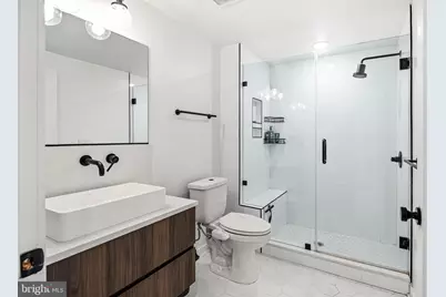 1723 Francis Street #3D, Philadelphia, PA 19130 - Photo 8