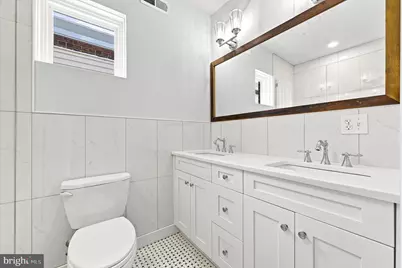 2337 E Fletcher Street, Philadelphia, PA 19125 - Photo 16