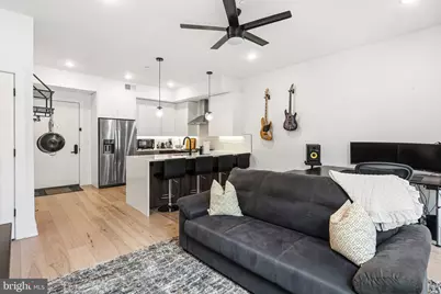 1723 Francis Street #3D, Philadelphia, PA 19130 - Photo 4