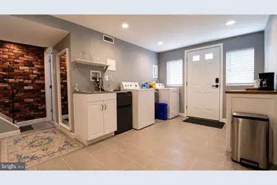 8018 Chelwynde Avenue, Philadelphia, PA 19153 - Photo 28