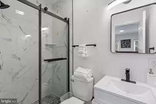 647 S 55th St, Philadelphia, PA 19143 - Photo 18