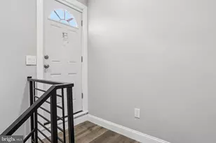 2225 N Waterloo St, Philadelphia, PA 19133 - Photo 30