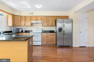 2683 Edgemont St, Philadelphia, PA 19125 - Photo 4