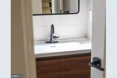 514 S 20th Street #B, Philadelphia, PA 19146 - Photo 32