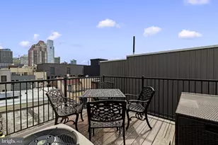 729 S 15th St, Philadelphia, PA 19146 - Photo 34