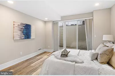 1004 S 17th Street #A, Philadelphia, PA 19146 - Photo 14