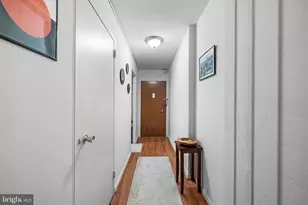 224 W Rittenhouse Square, Philadelphia, PA 19103 - Photo 2