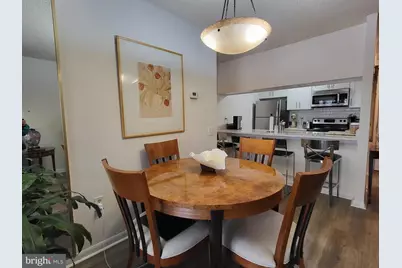 241 S 6th Street #1202B, Philadelphia, PA 19106 - Photo 6