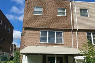 8909 Lewin Pl, Philadelphia, PA 19136 - Photo 4