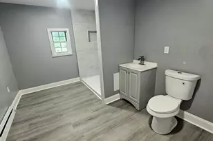 2411 N Lawrence St, Philadelphia, PA 19133 - Photo 8